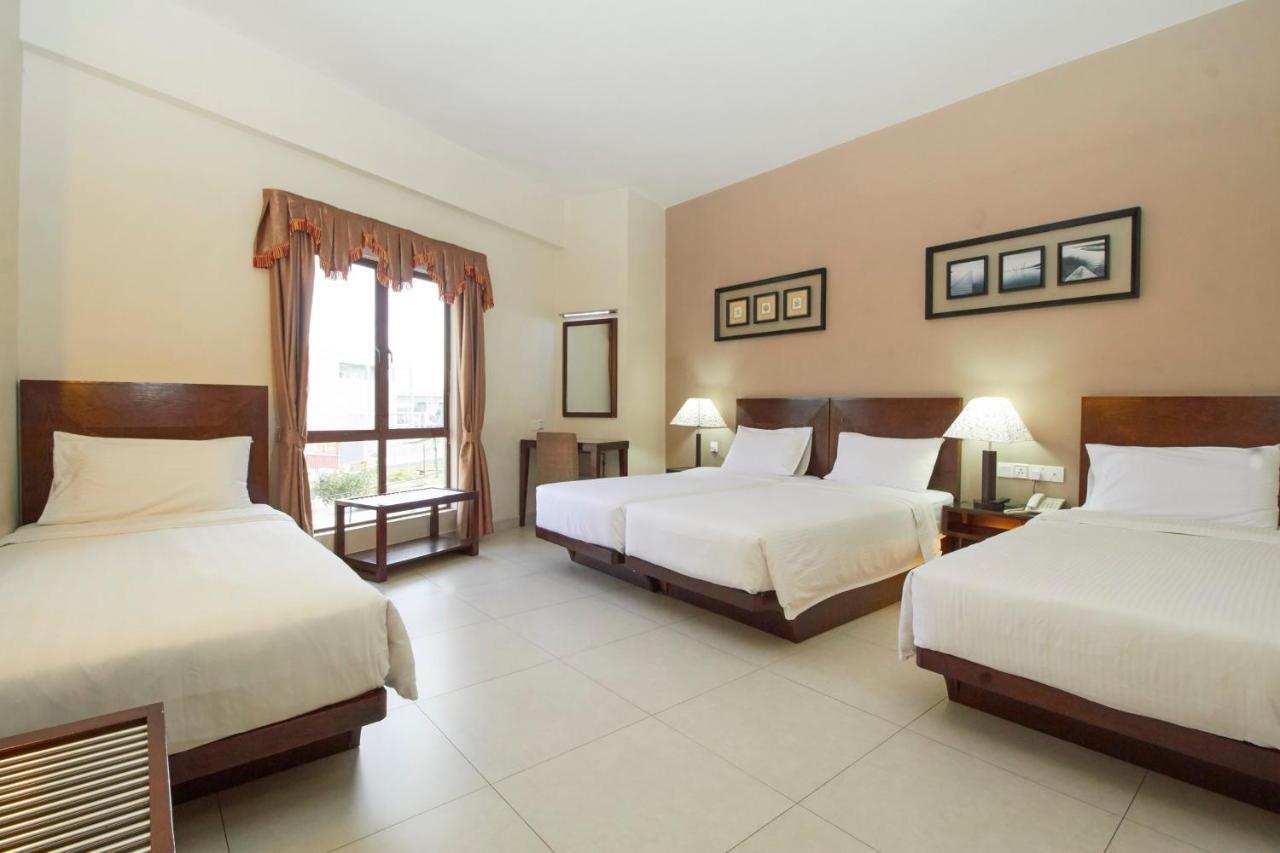 Kepong Hotel Kuala Lumpur Exterior foto